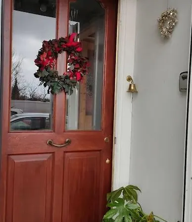 Hidden Hearts Self Catering * Roscrea