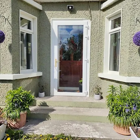 Apartment Hidden Hearts Self Catering *