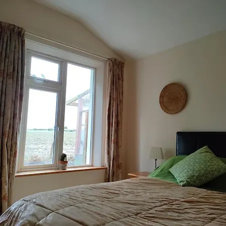 Apartment Hidden Hearts Self Catering