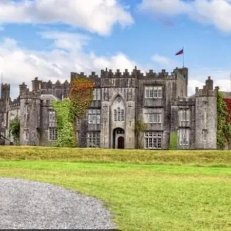 Appartement Hidden Hearts Hottub Haven Roscrea