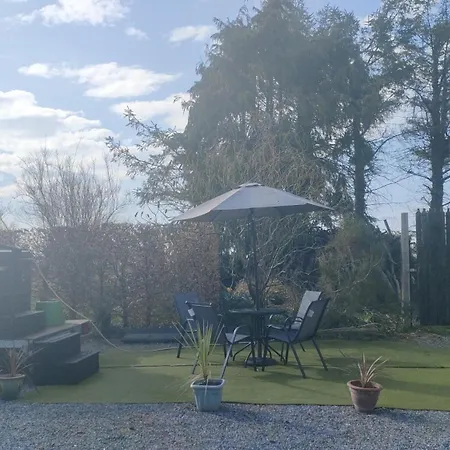 Hidden Hearts Hottub Haven * Roscrea
