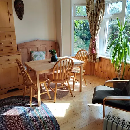 Hidden Hearts Self Catering * Roscrea